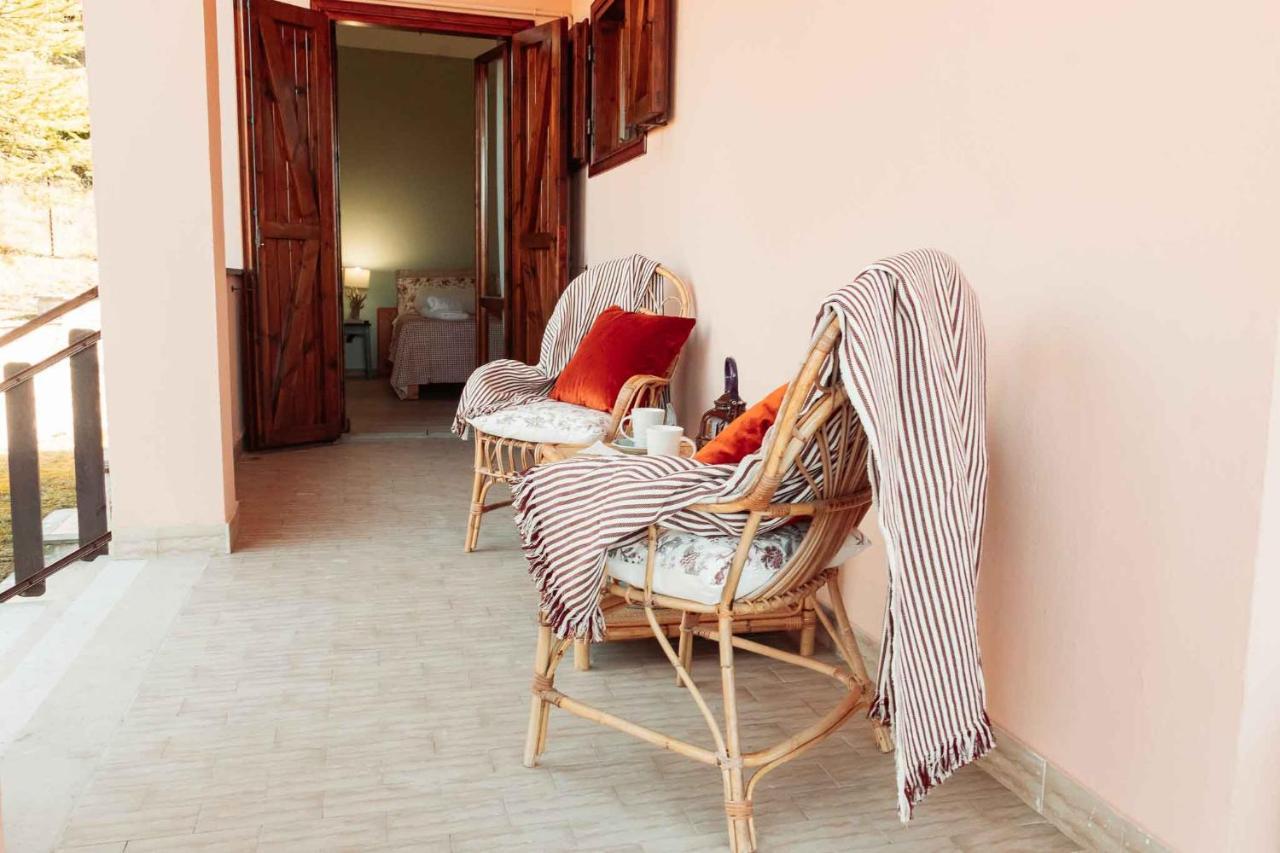 Villa Miralago Fiastra Bagian luar foto
